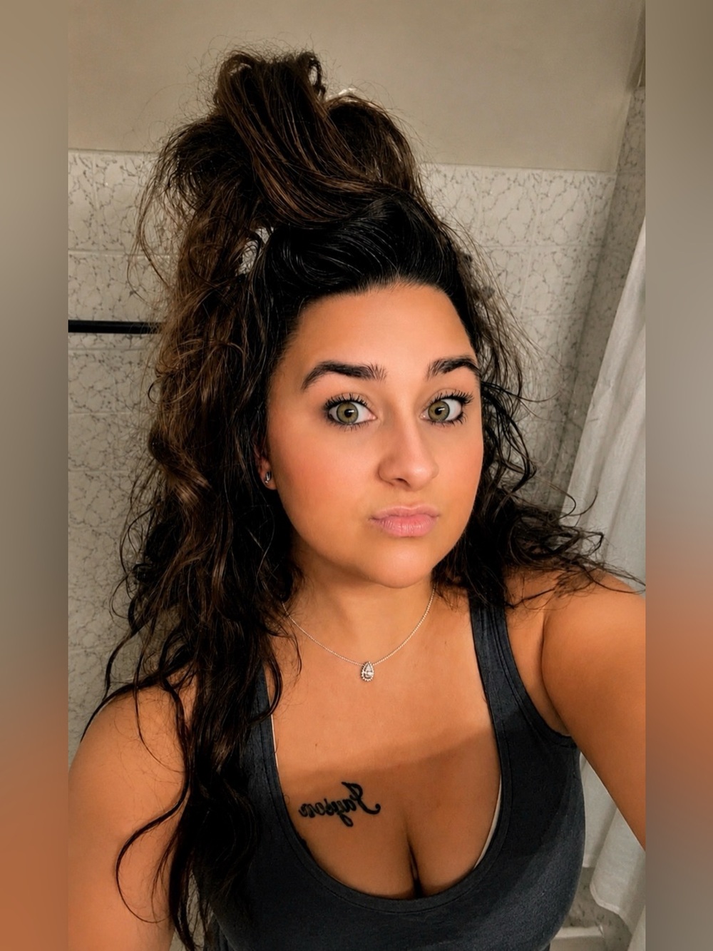 ✨I’m LIVE✨ Like! Share! Join! - Picture 3 of 16
